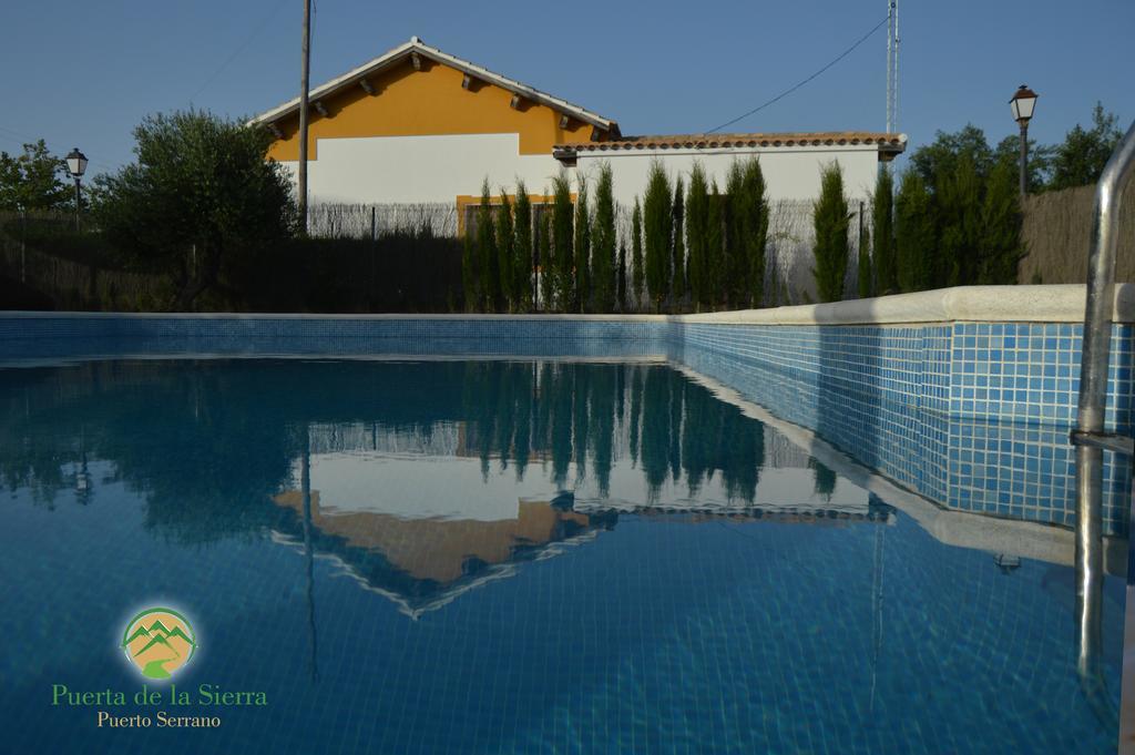 Apartamentos Puerta Sierra Puerto Serrano Buitenkant foto